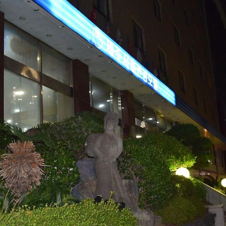 Jeju Seoul Tourist Hotel Bagian luar foto